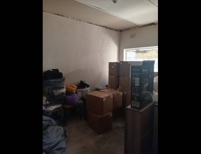 4 BEDROOM HOUSE FOR SALE IN UMLAZI H